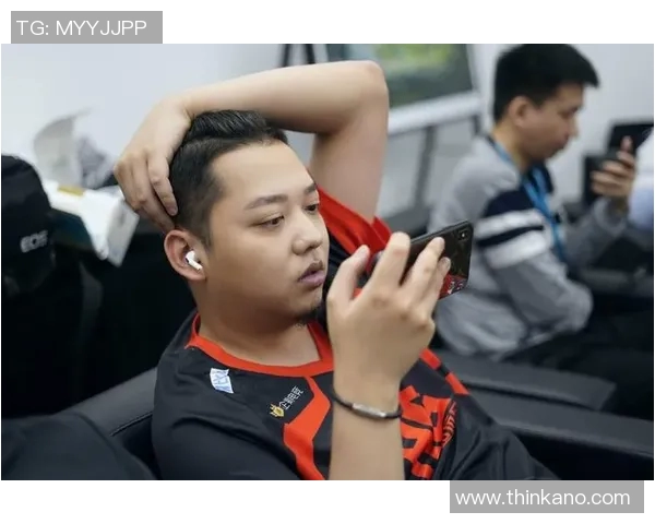 FPX战队如何通过技术变革在王者荣耀中引领潮流与创新探索